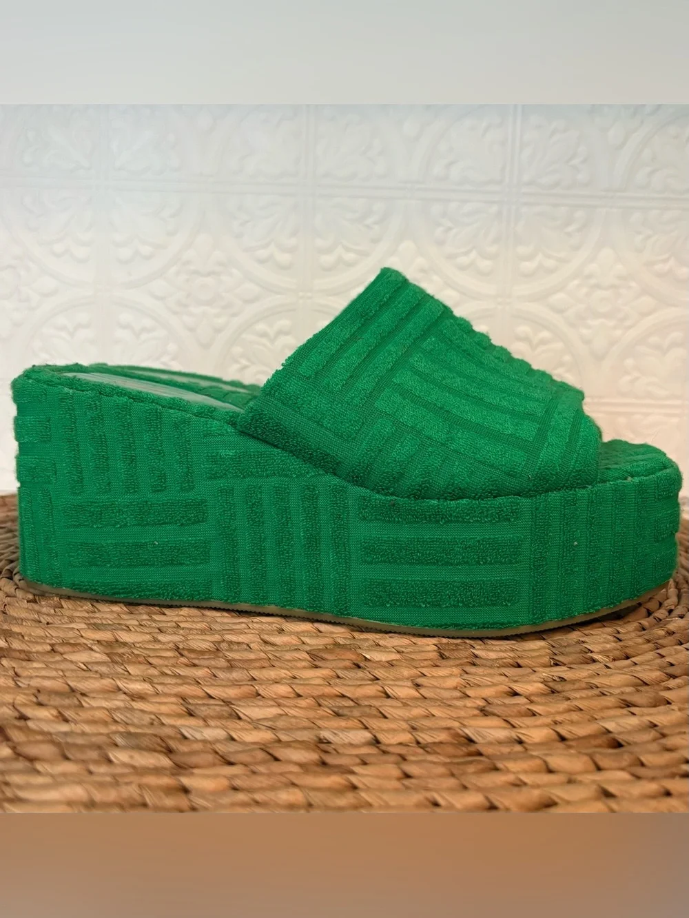 Green Platform Slide Sandals - Women's Elevated Comfort